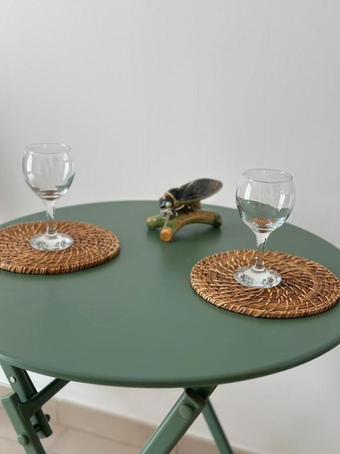 Bed and Breakfast Les Cigales Villelaure Екстер'єр фото