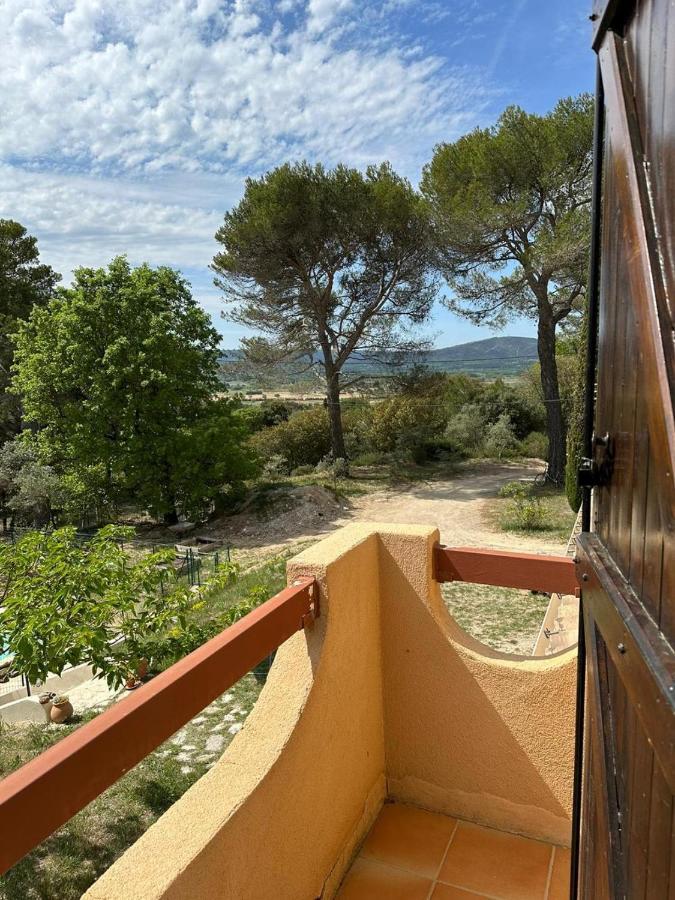 Bed and Breakfast Les Cigales Villelaure Екстер'єр фото
