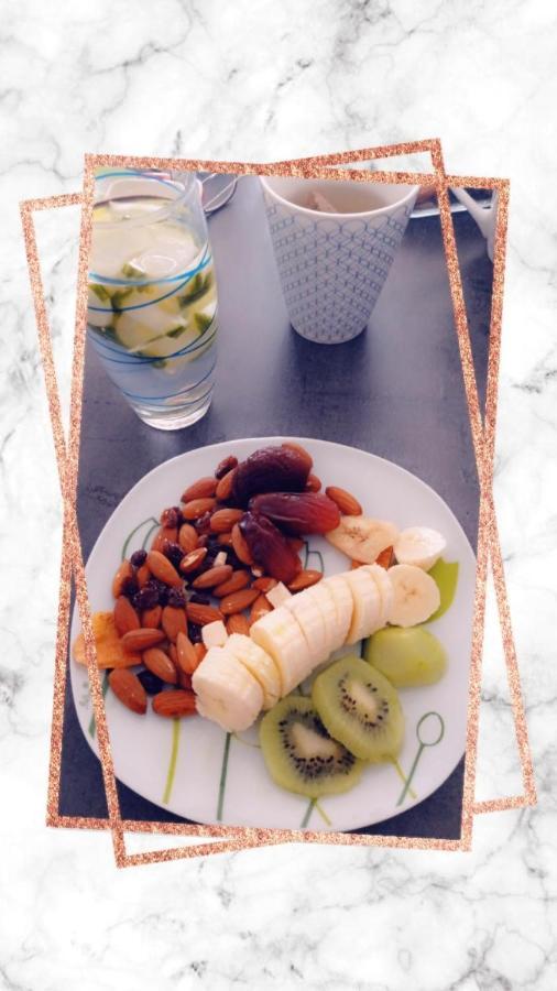 Bed and Breakfast Les Cigales Villelaure Екстер'єр фото