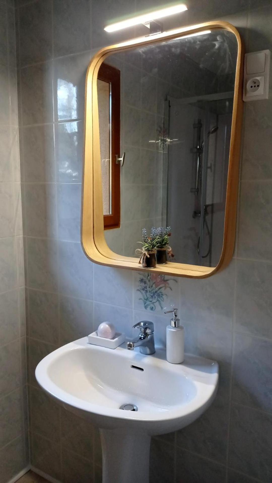 Bed and Breakfast Les Cigales Villelaure Екстер'єр фото