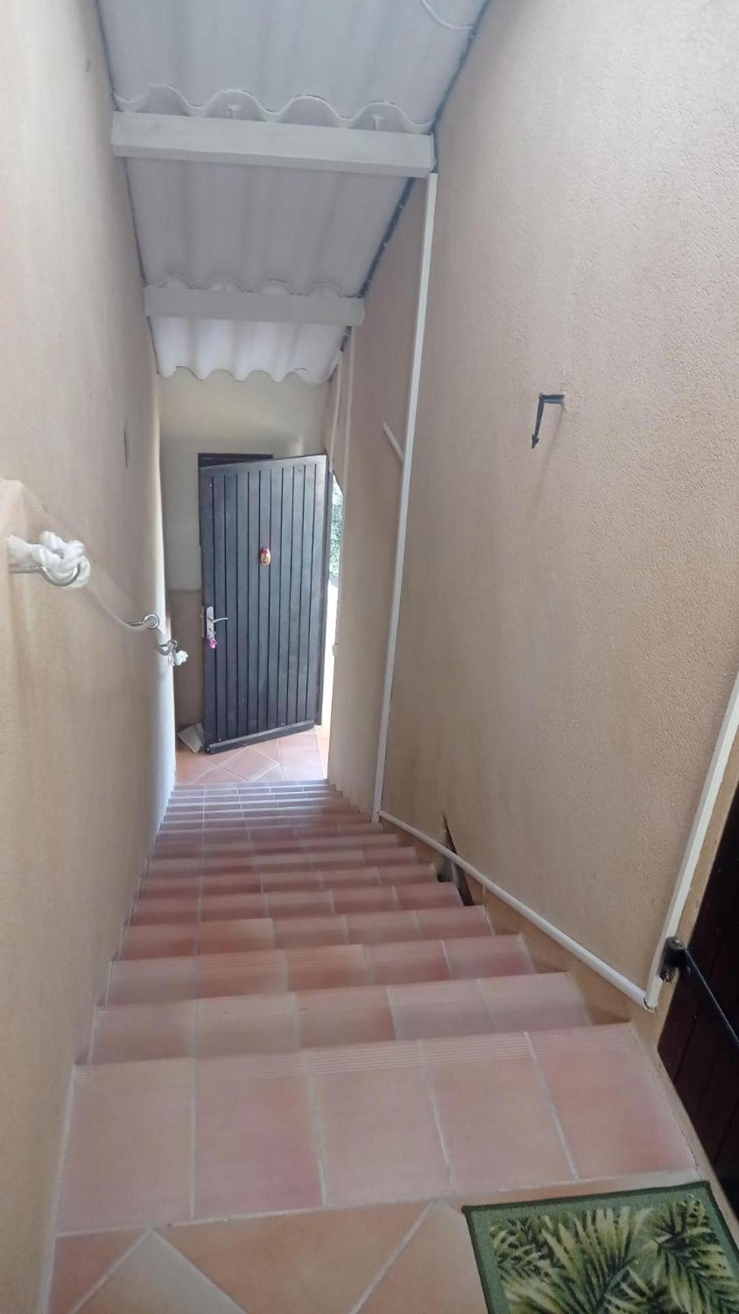 Bed and Breakfast Les Cigales Villelaure Екстер'єр фото